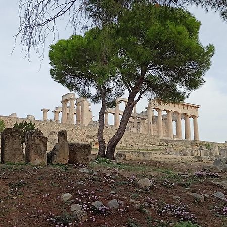 Finikas Rooms Agia Marina  Luaran gambar