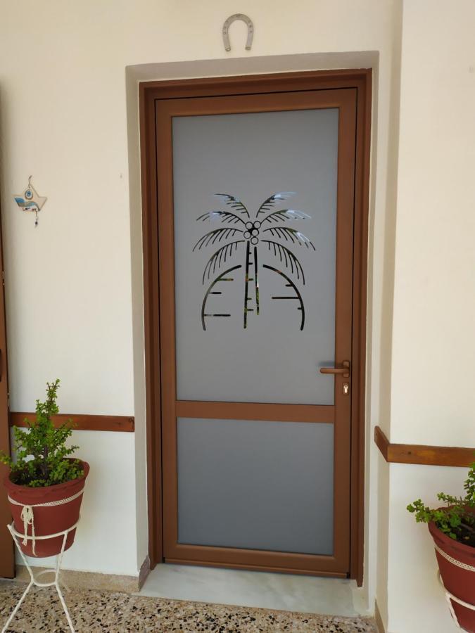 Finikas Rooms Agia Marina  Luaran gambar