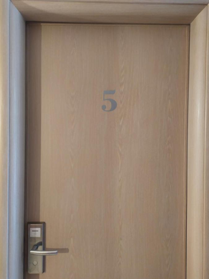 Finikas Rooms Agia Marina  Bilik gambar