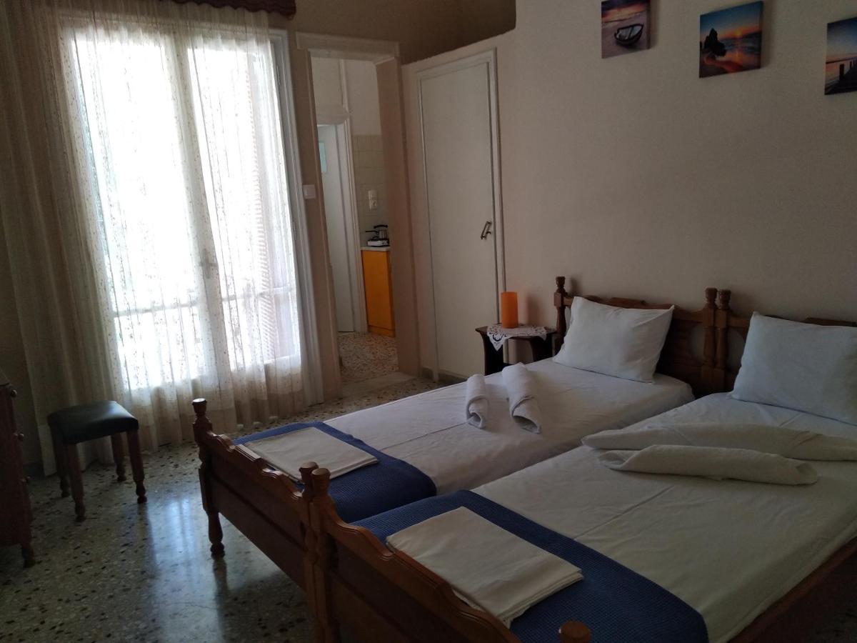 Finikas Rooms Agia Marina  Luaran gambar