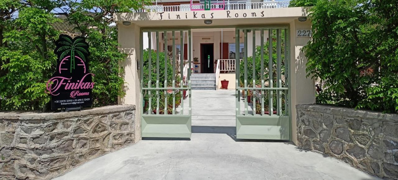 Finikas Rooms Agia Marina  Luaran gambar