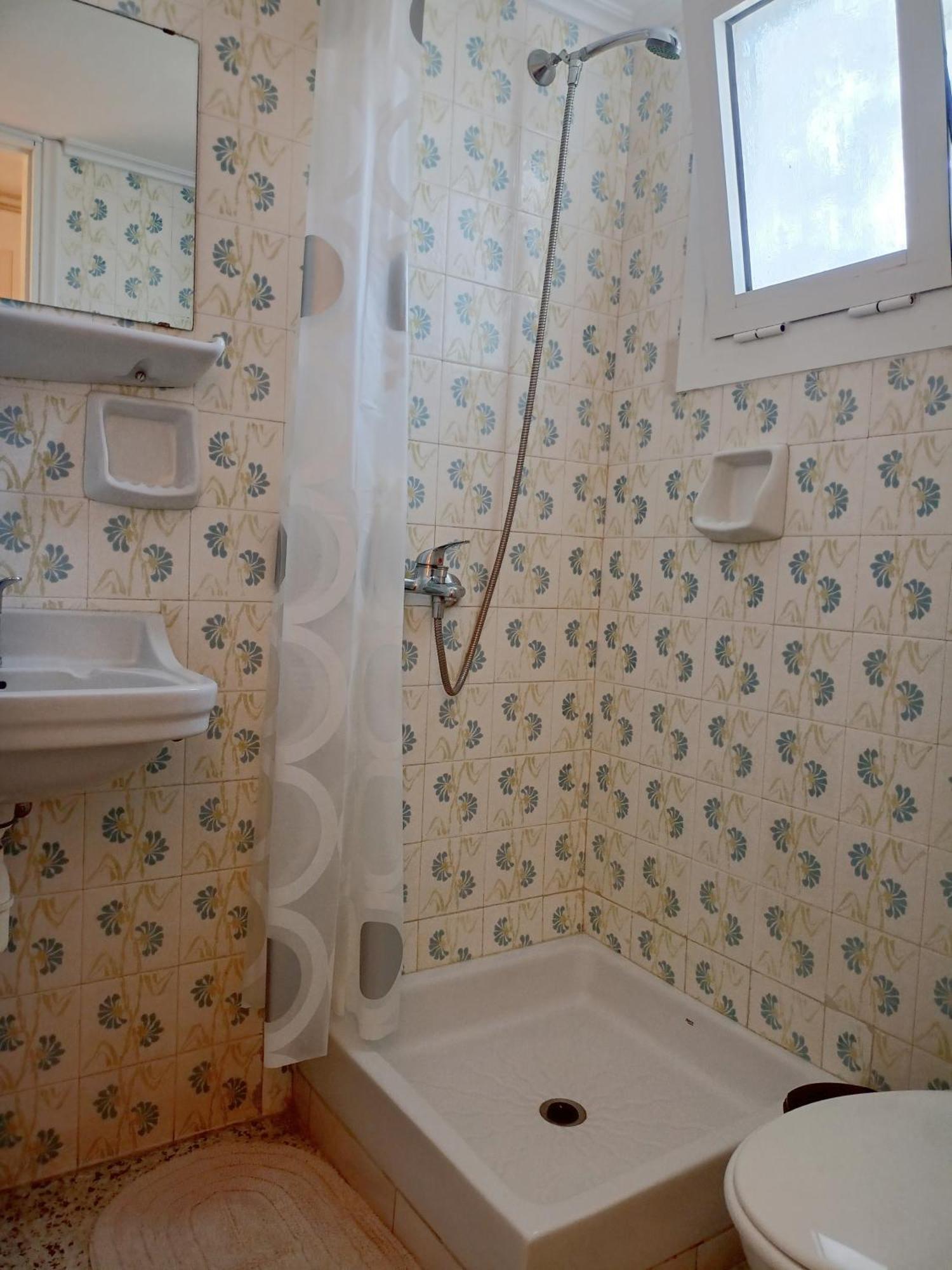 Finikas Rooms Agia Marina  Bilik gambar