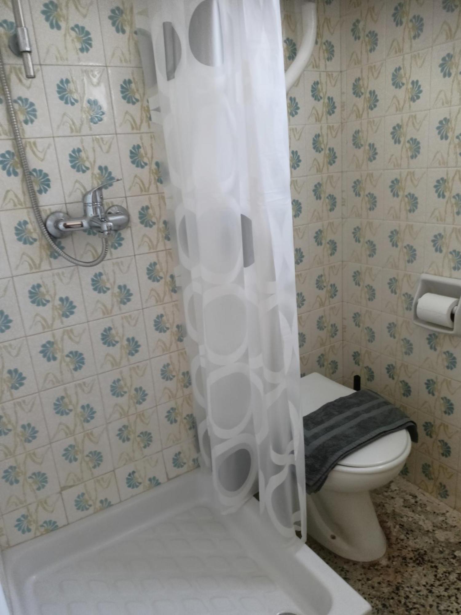 Finikas Rooms Agia Marina  Bilik gambar