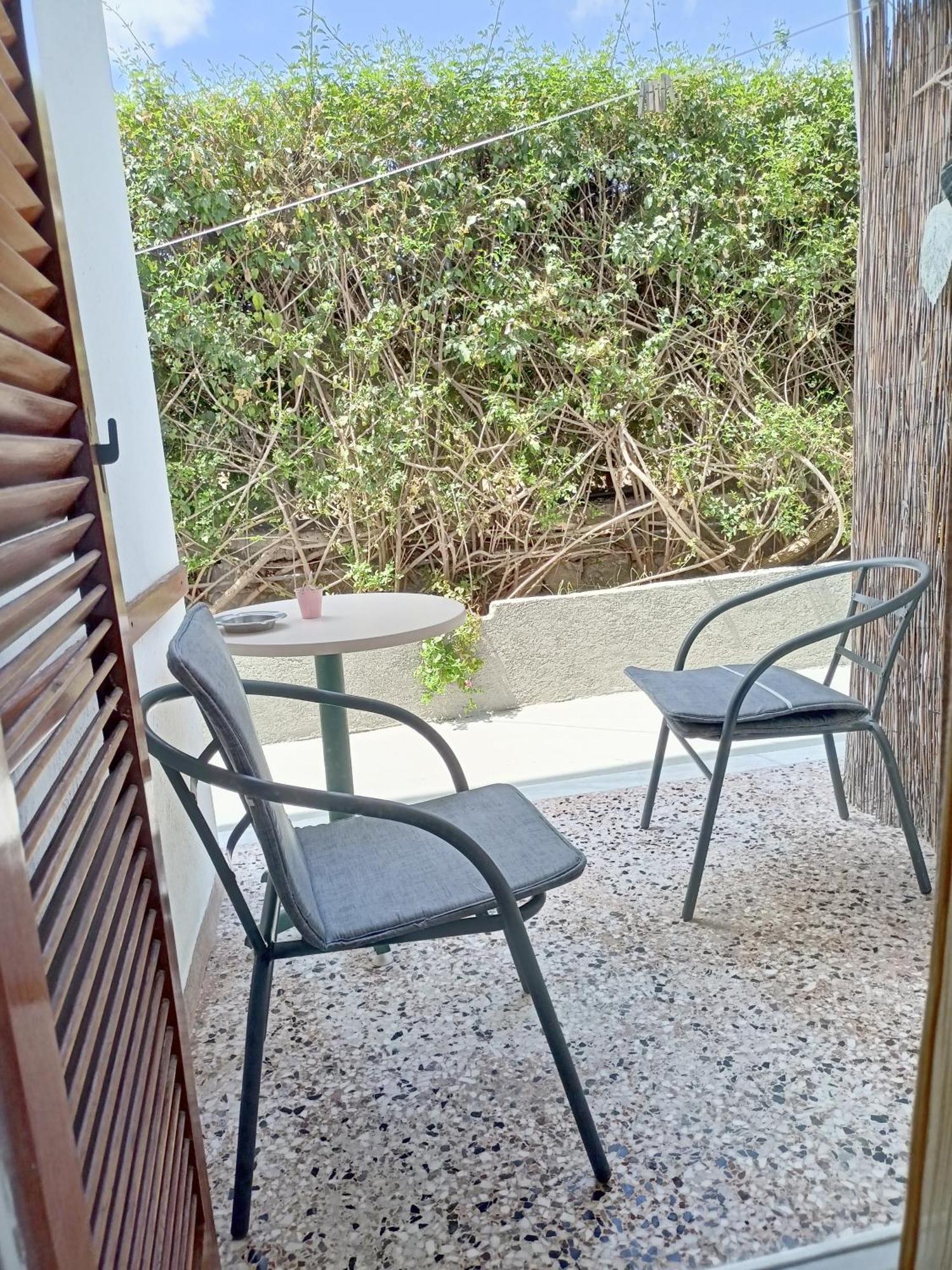 Finikas Rooms Agia Marina  Bilik gambar