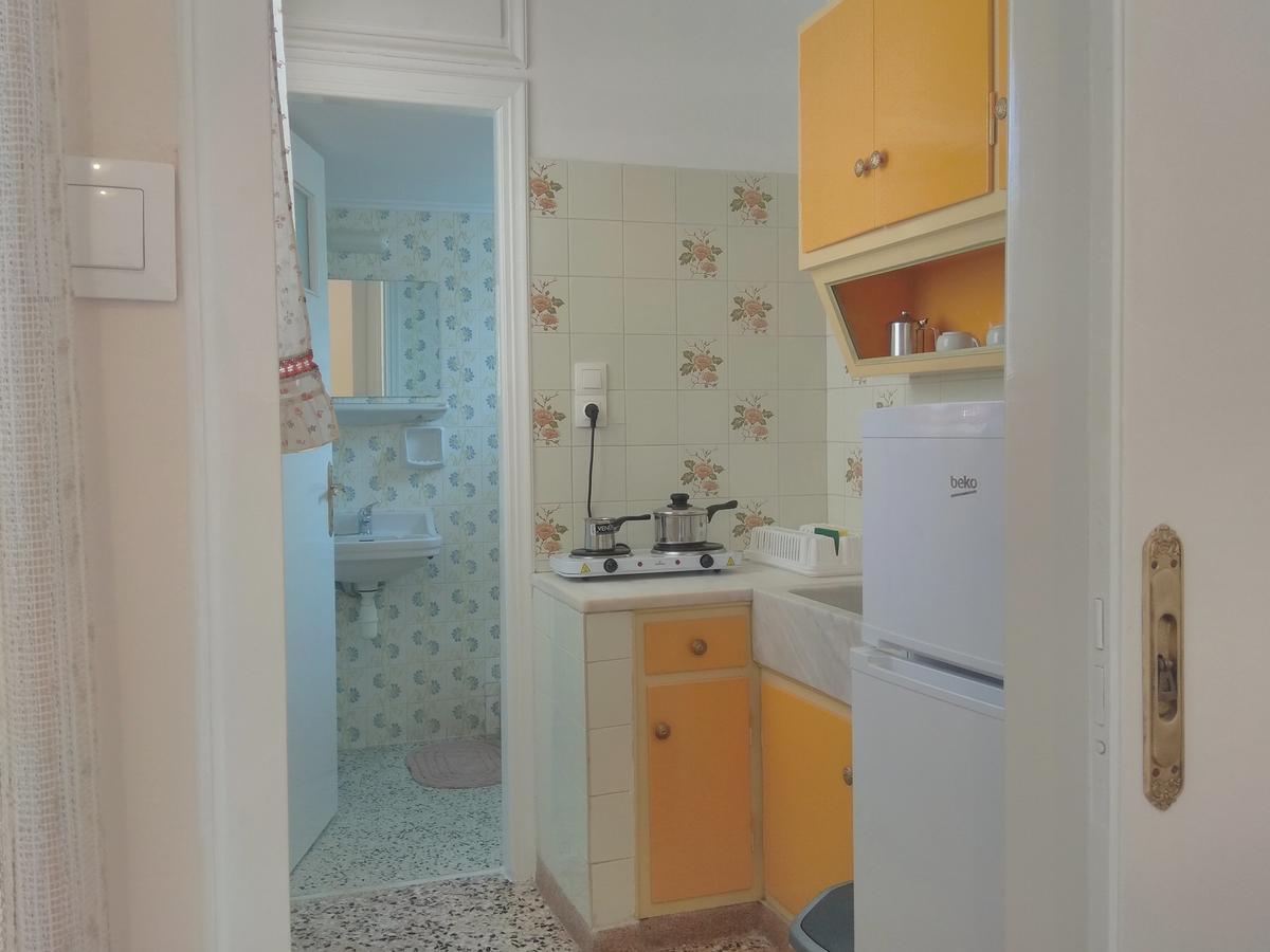 Finikas Rooms Agia Marina  Luaran gambar