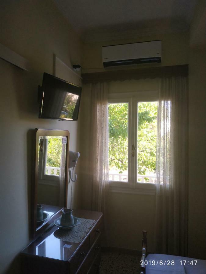 Finikas Rooms Agia Marina  Luaran gambar